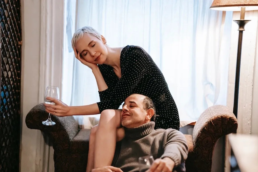 101 Dating Safety Tips